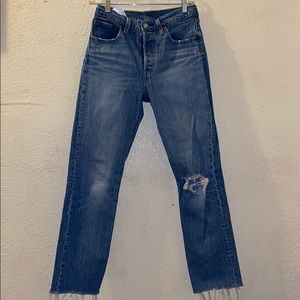 501 Levi’s denim jeans